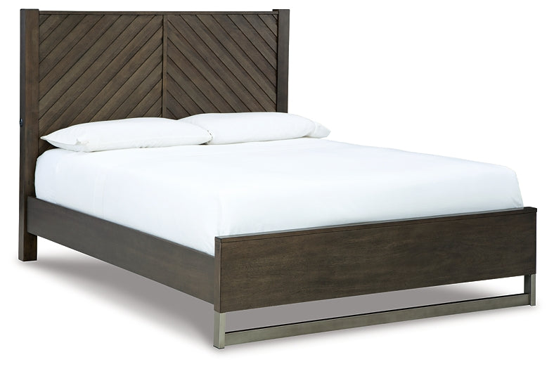 Arkenton Queen Panel Bed with Mirrored Dresser and Chest